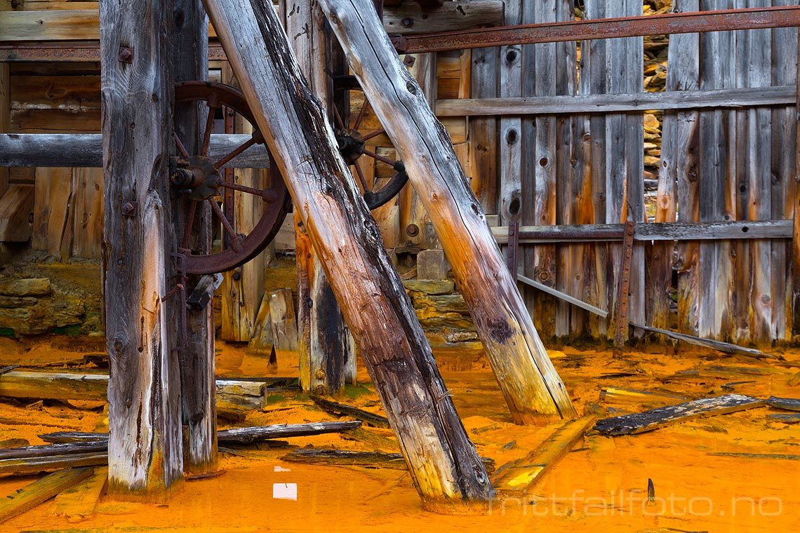 Taubaneruiner ved Christianus Sextus gruve, Røros, Trøndelag.<br>Bildenr 20140928-053.