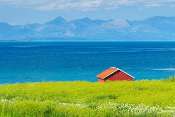 Astafjorden, Tjeldsund.