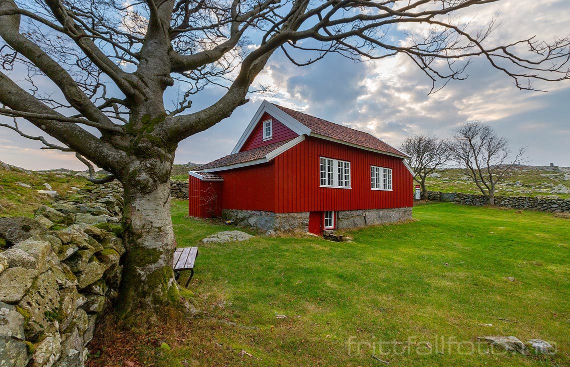 Arne Garborgs dikterstue ved Knudaheio nær Undheim, Time på Jæren, Rogaland<br>Bildenr 20181012-202.
