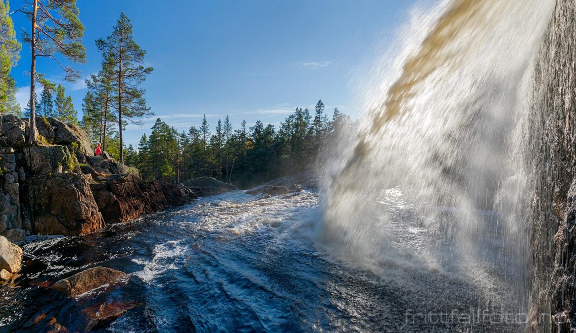 Ved Dusanfossen, Notodden, Telemark.<br>Bildenr 20201017-102-103.