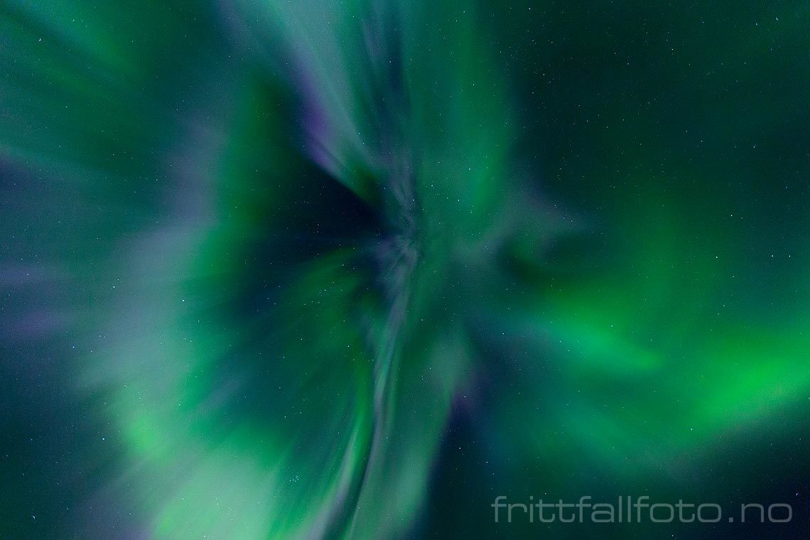 Nordlys over Mjelle, Bodø, Nordland.<br>Bildenr 20161026-034.