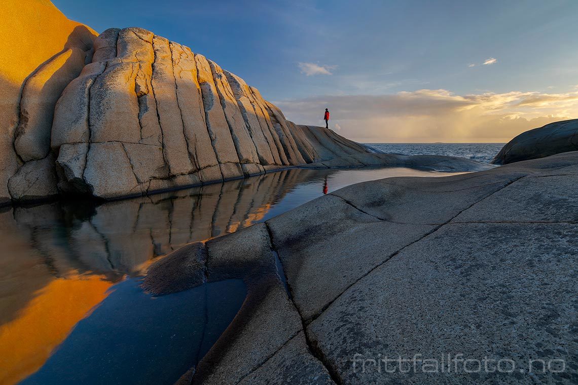 Stille kveldsstund på svabergene nær Ula, Larvik, Vestfold.<br>Bildenr 20210123-021.