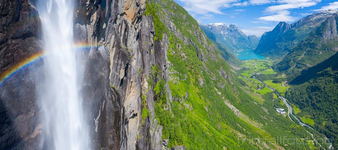 Spektakulær natur ved Oldedalen, Stryn, Vestland.<br>Bildenr 20210623-069-070.