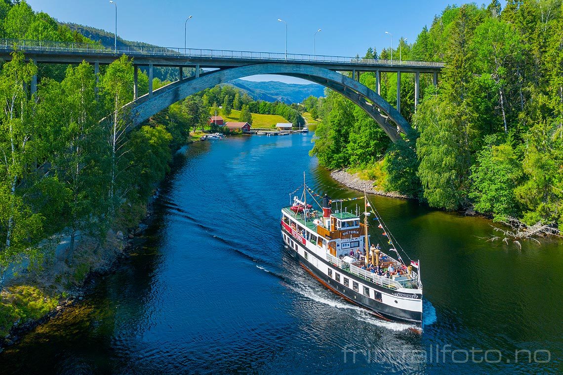 M/S Victoria på Telemarkskanalen ved Strengen, Nome, Telemark.<br>Bildenr 20210723-133.